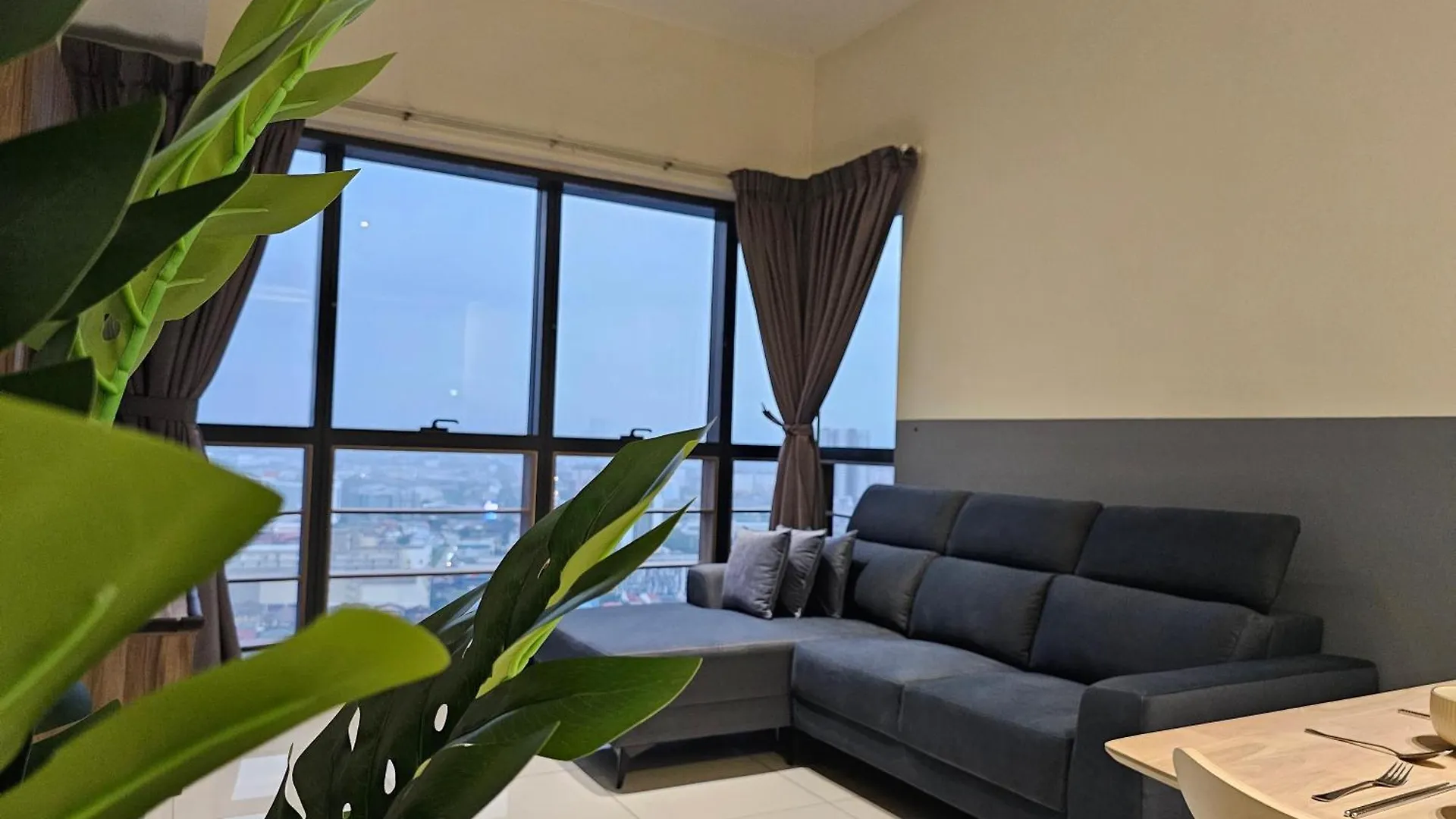 Icon Residenz Icon City, Petaling Jaya By De Harlequins Guesthouse Malaysia